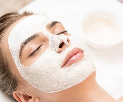 limpieza facial con mascarillas