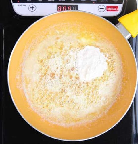 "Pollo cremoso con ajo y parmesano"