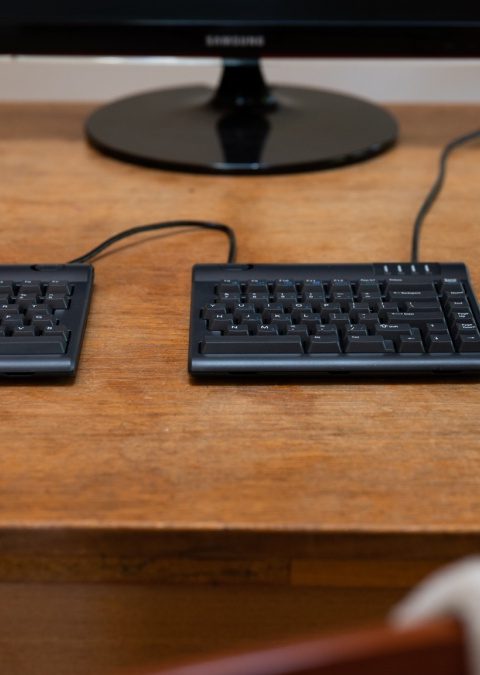 Computadoras-teclados ergonomicos