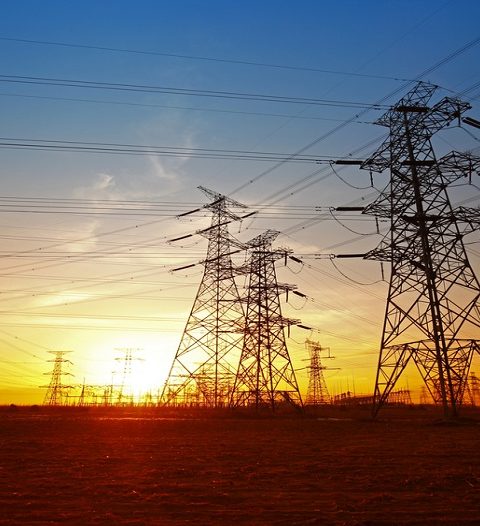 Topología de un regulador automático de voltaje